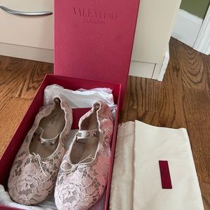 Valentino Rockstud Lace Ballet Flats